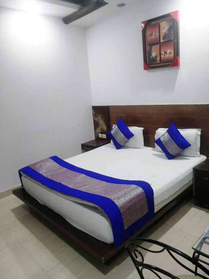 Adb Rooms Hotel Indo Continental New Delhi Eksteriør billede