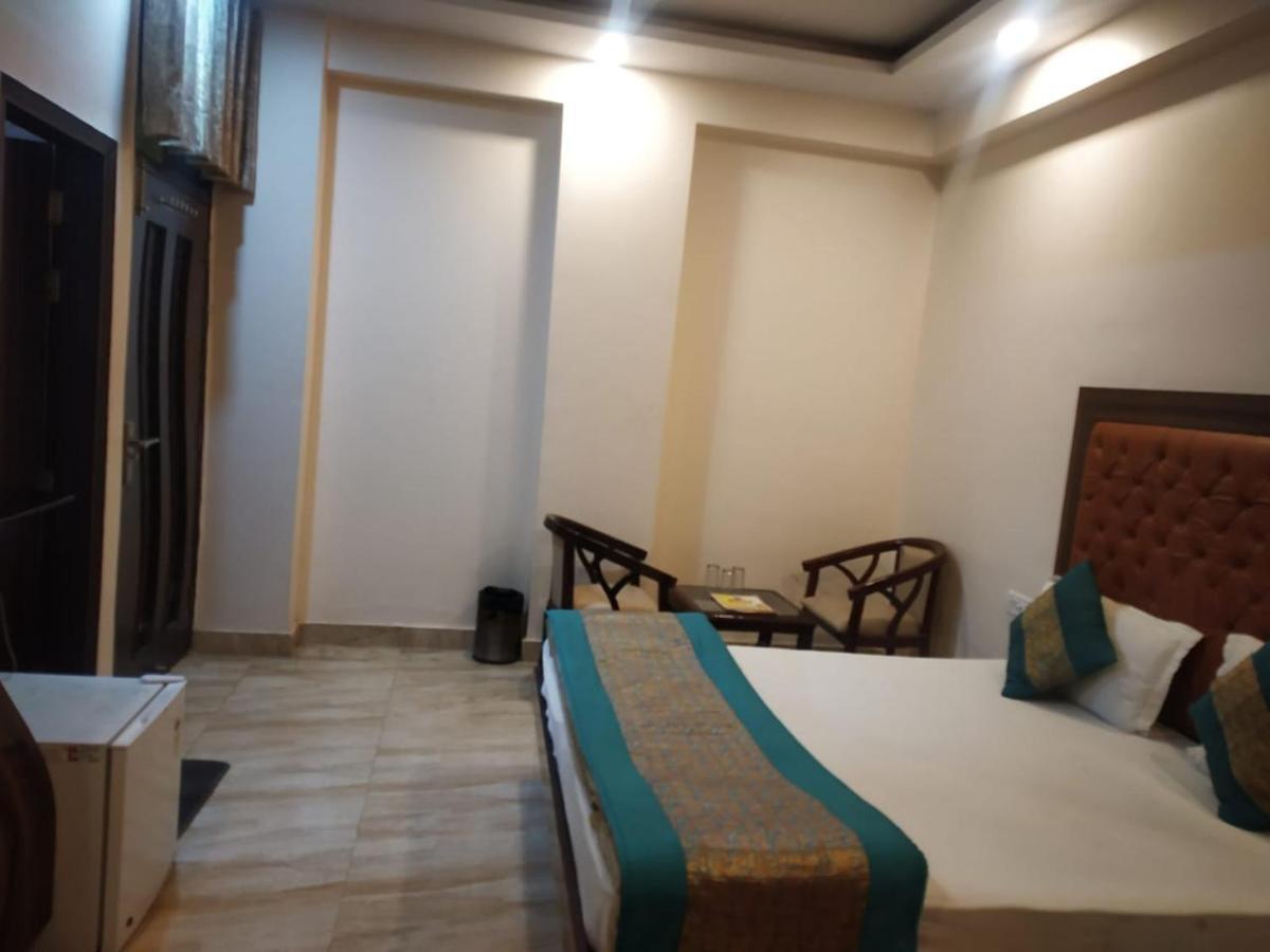 Adb Rooms Hotel Indo Continental New Delhi Eksteriør billede