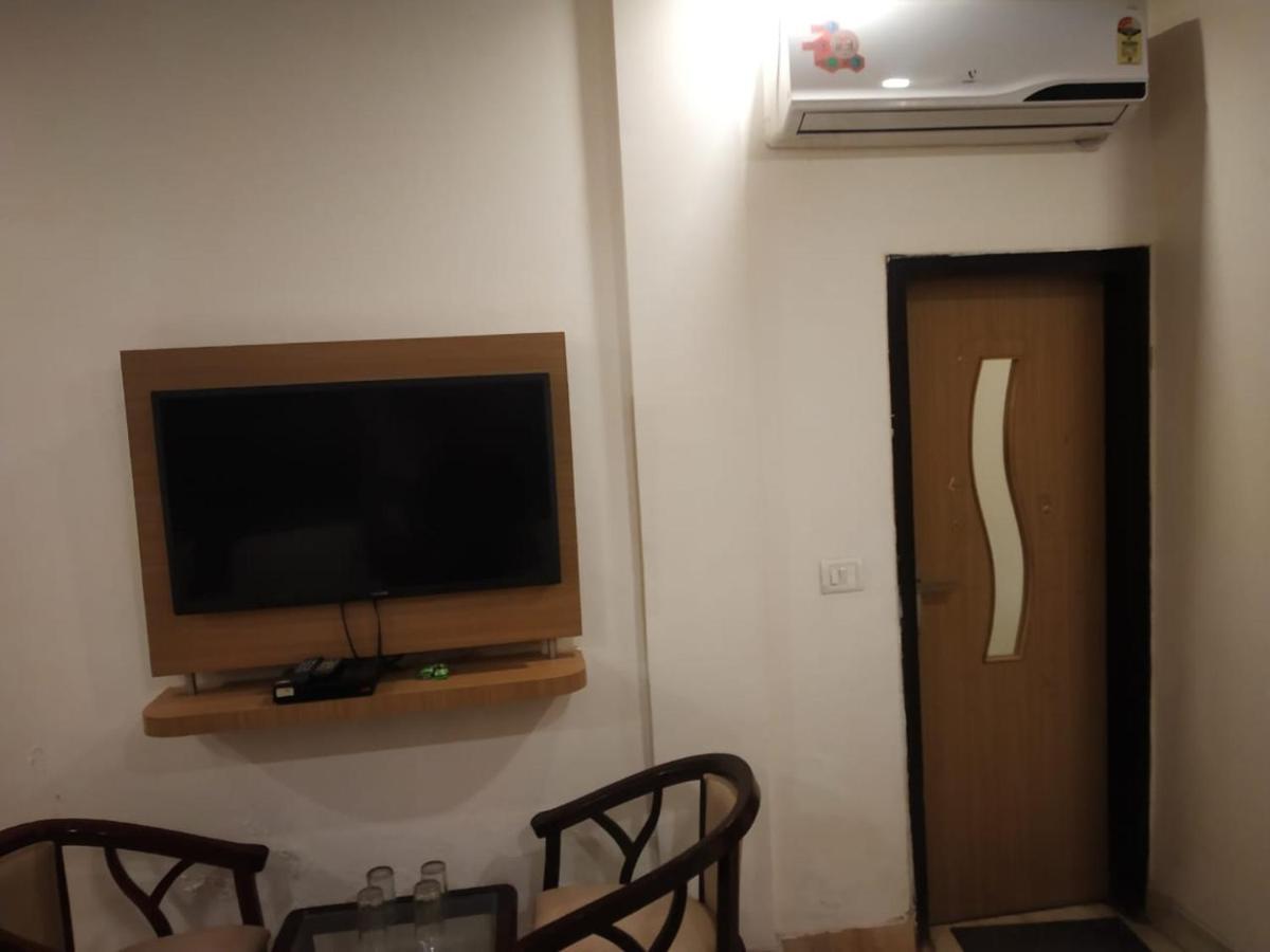 Adb Rooms Hotel Indo Continental New Delhi Eksteriør billede